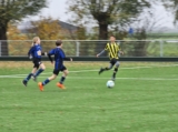 S.K.N.W.K. JO12-1JM - Tholense Boys JO12-2 (competitie) 2023-2024 (2e fase) (22/84)